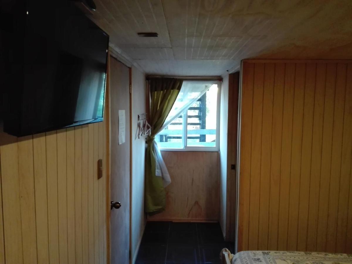 Hospedaje Los Calafates Ancud Exterior foto