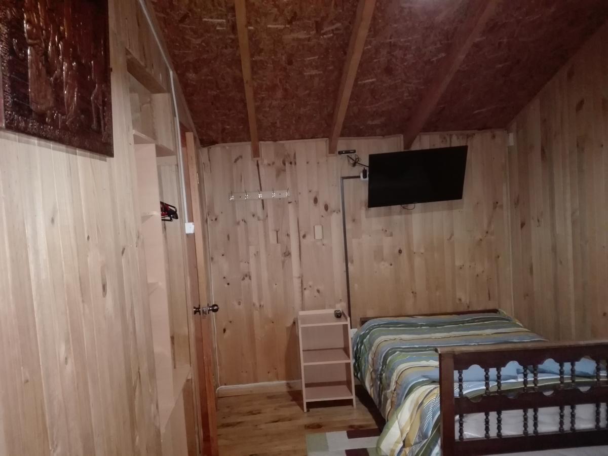 Hospedaje Los Calafates Ancud Exterior foto